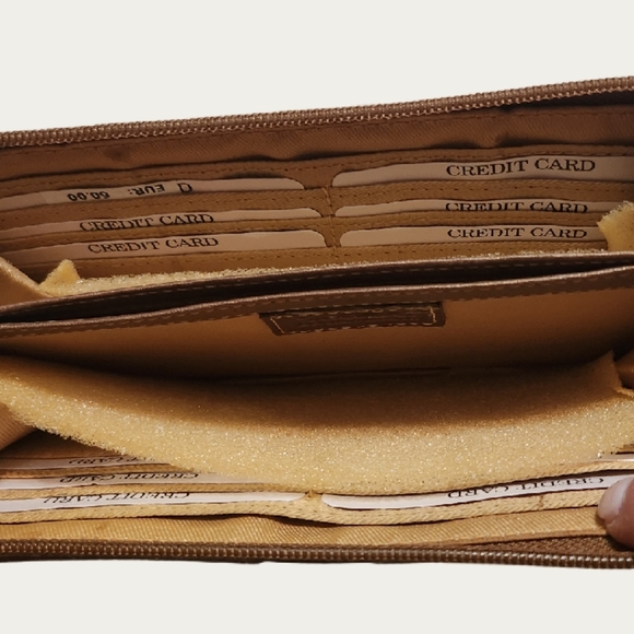 Minimalist SCADA Belgium Brown Leather Wallet with Pebble Finish and Slim Design - Picture 7 of 8